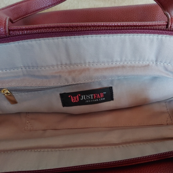 Purse - Picture 4 of 5